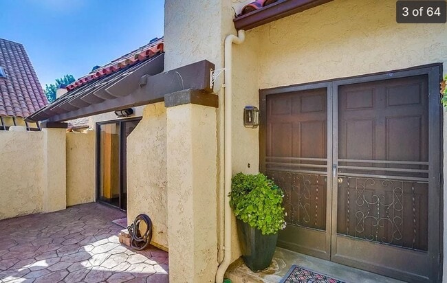 Photo - 5453 E Centralia St