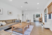 Photo - 375 Dublin Dr