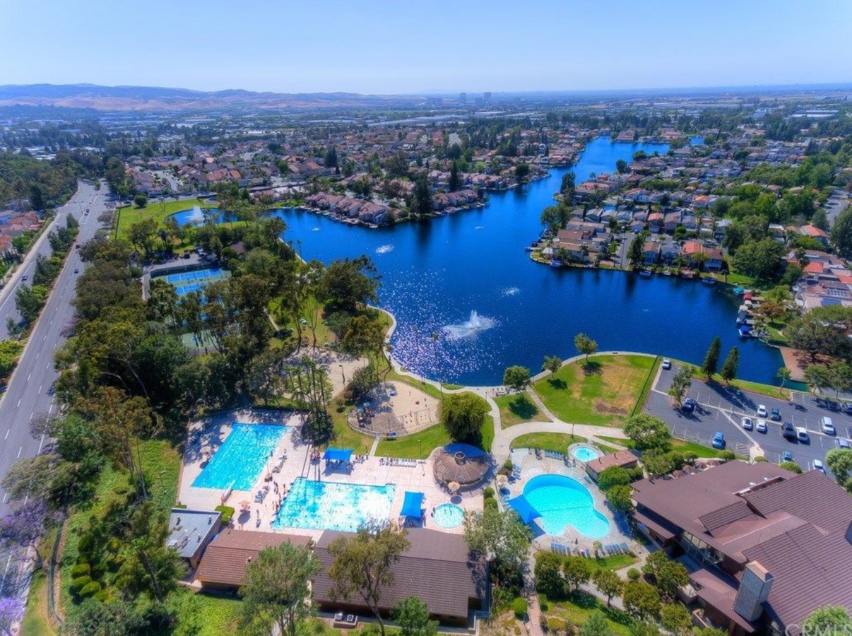 Photo - 21708 Lake Vista Dr