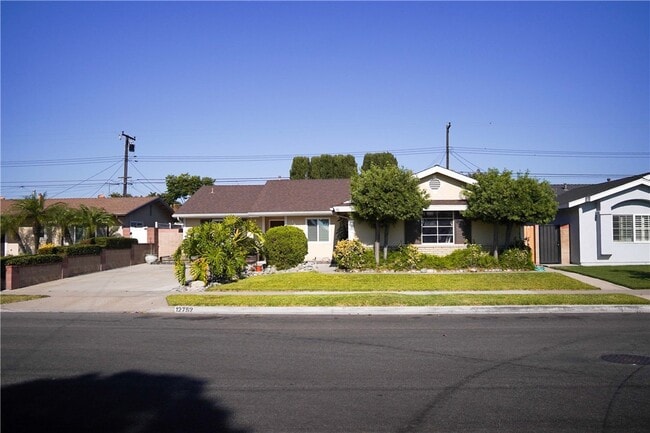 Building Photo - 12752 Sutter St Rental