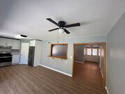 Photo - 28205 Oaklar Dr House