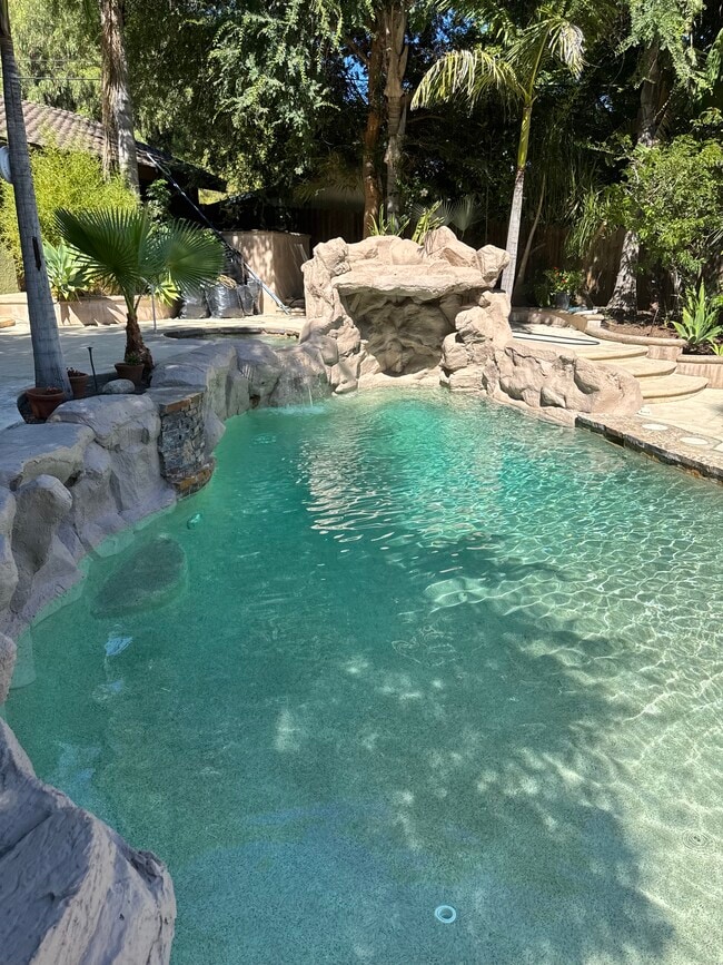 Photo - 9859 Foothill Blvd