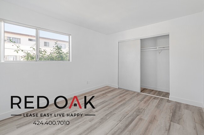 Photo - 326 W Queen St Unit 3