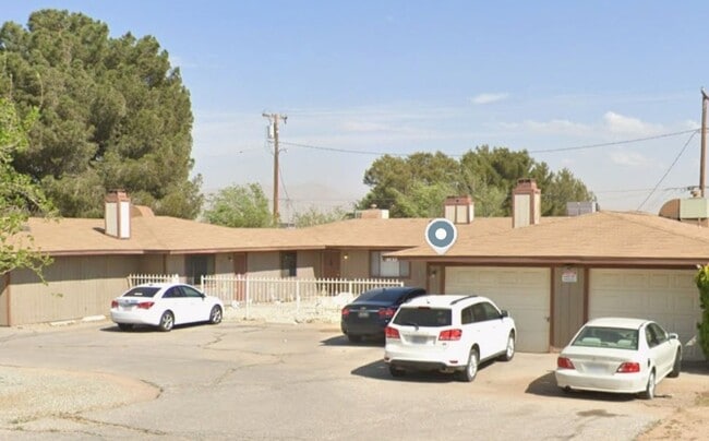 Building Photo - 15833 Serrano Rd Unit #3