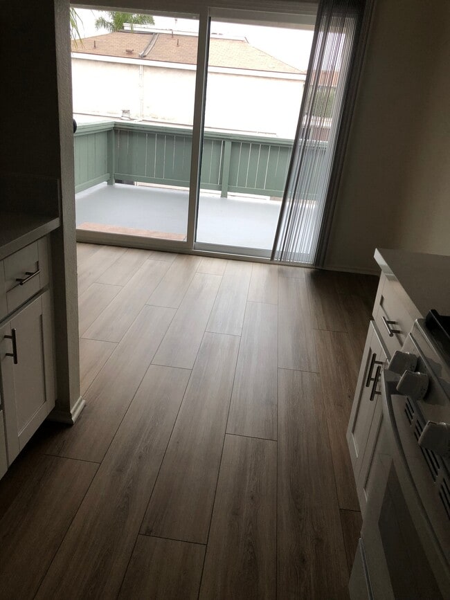 Photo - Westbay Eldon Apartments