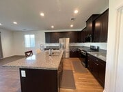 Photo - 620 Brittania Rd