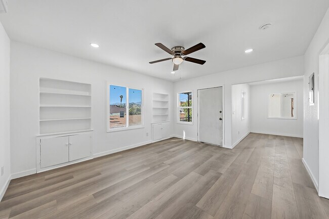 Photo - 1709 1/2 Sichel St Unit 1709 1/2