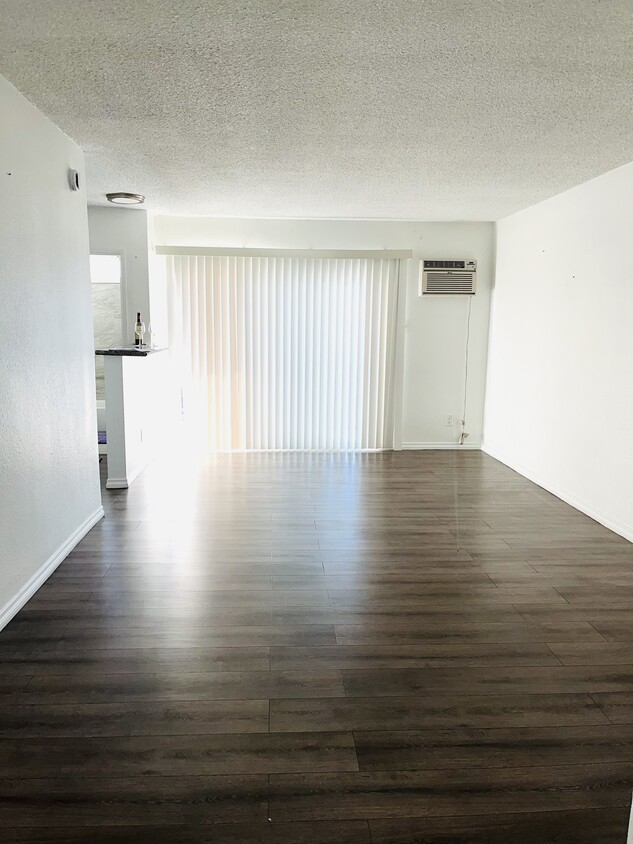 Floor Plan - Bachelor