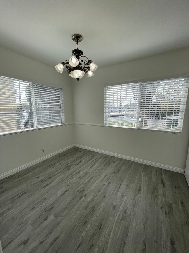 Photo - 1337 19th St