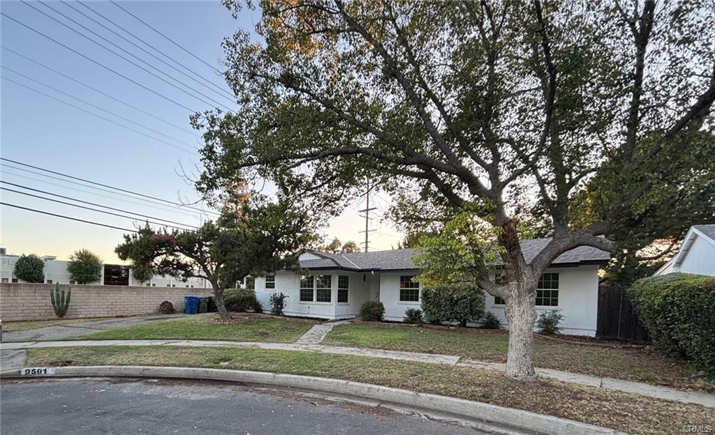 Photo - 9501 Laramie Ave