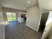 Photo - 5266-5268 Tipton St