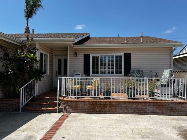 4 Bedroom 2 Bath House for Rent In Whittier - 4 Bedroom 2 Bath House for Rent In Whittier