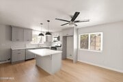Photo - 1053 Ayhens St