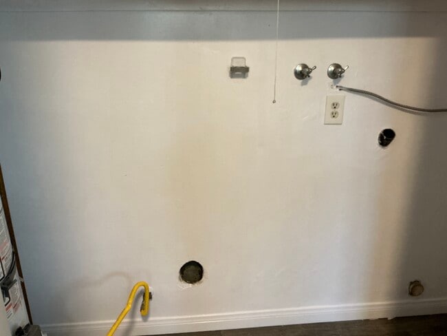 Photo - 1253 W 24th St Unit 3
