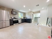 Photo - 713 Devirian Pl