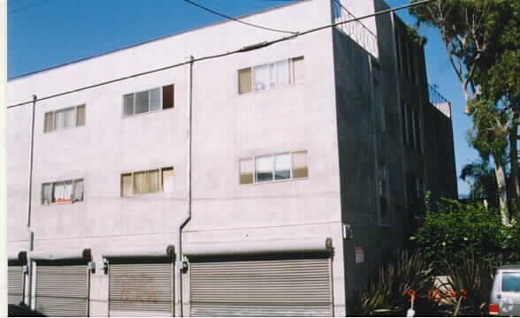 Building Photo - 109 Breeze Ave