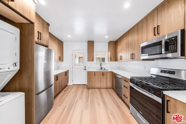 Photo - 1258 Mariposa St Unit A