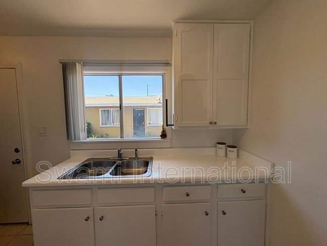 Photo - 4542 W Imperial Hwy Unit #C