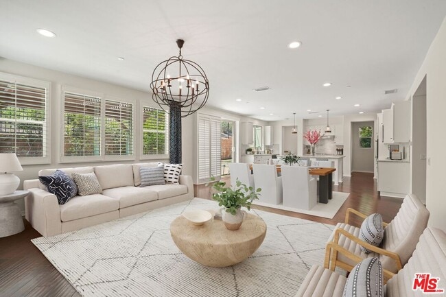 Building Photo - 4928 Princess Dr