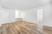 Photo - 843 18th St Unit 03