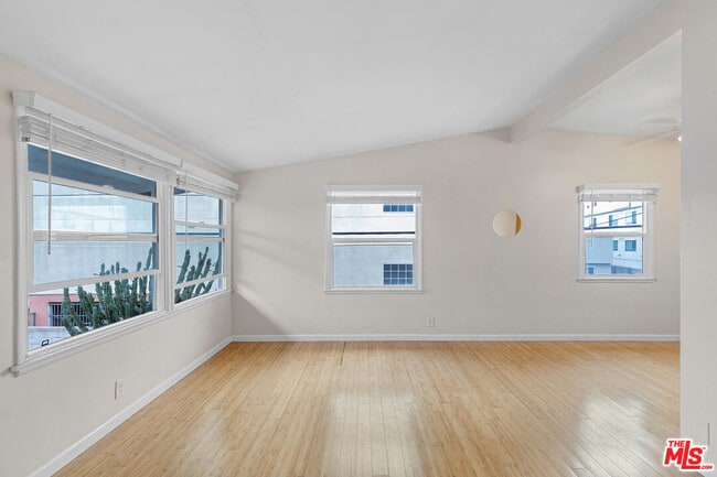 Photo - 12021 Louise Ave Unit 6