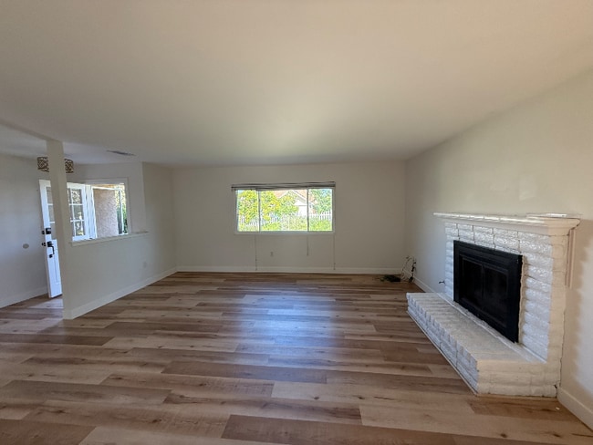 Photo - 942 Ruby Dr Unit A