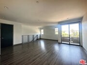 Photo - 552 N Hobart Blvd Apartment Unit 316