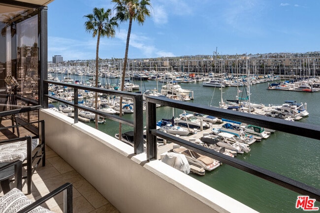 Photo - 4267 Marina City Dr Unit 106