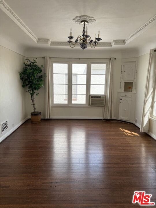 Photo - 357 S Doheny Dr