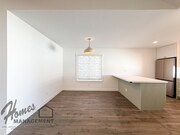 Photo - Homes Management - 2 bed, 2 bath in Desirable Carlsbad