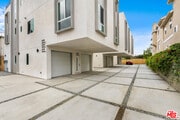 Photo - 10742 Hortense St Condo Unit 5