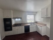 Kitchen - 424 W Riggin St Townhome