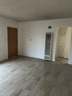 Living Rolm - 2770 Glenwood Pl