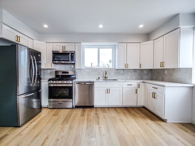 Photo - 3811 W Exposition Blvd Unit 3809