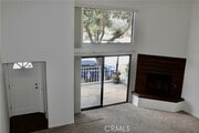Photo - 915 Diamond St Townhome