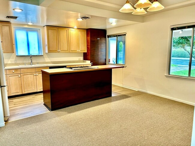 Photo - 3 Bed 2 Bath House