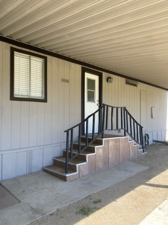 Photo - 2661 W Esplanade Ave