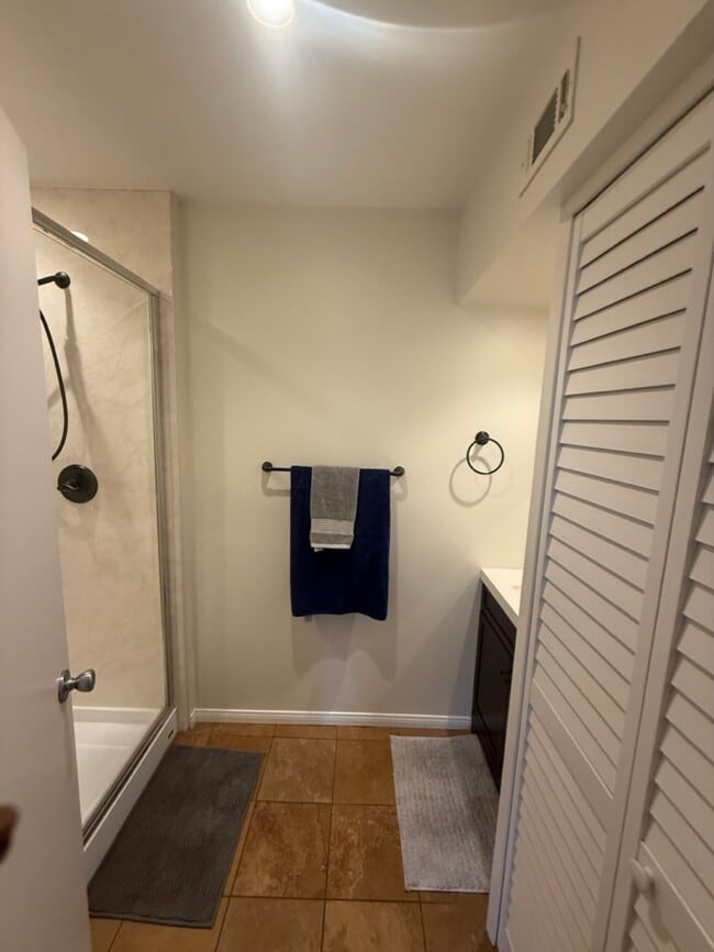 Photo - 19 Mission Plaza Dr