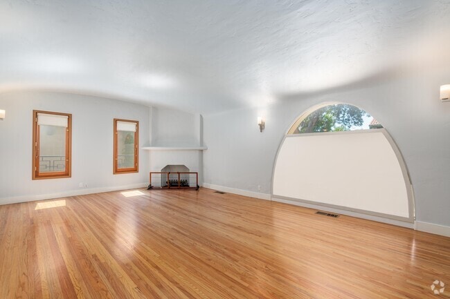 Building Photo - 8245 W 4th St Unit 8245 Rental
