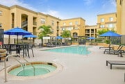 Photo - Pinnacle at Fullerton Apartments