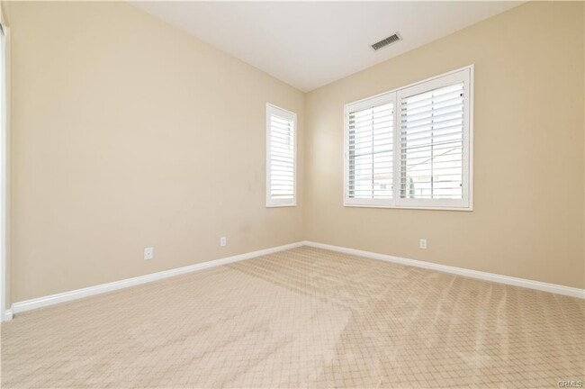 Building Photo - 123 Overbrook