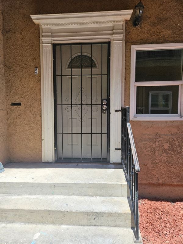 Photo - 7110 Somerset Blvd Unit 5