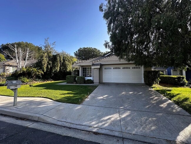 Building Photo - 3649 Birdsong Ave