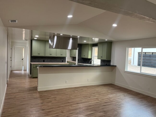 Photo - 2901 Tepusquet Rd