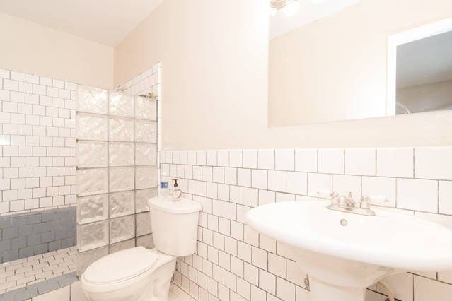 Photo - 640 Elm Ave