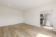 Photo - 1625 Mariposa Ave Apartment Unit 105
