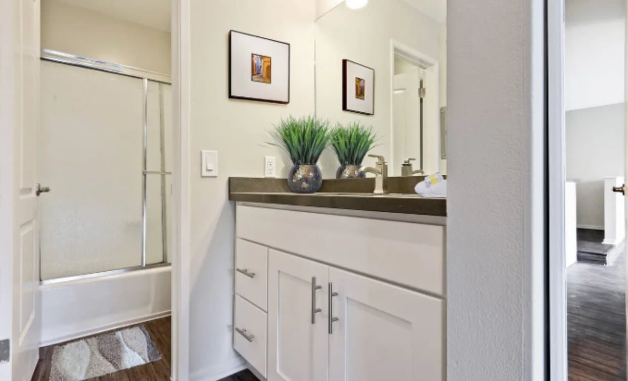 Photo - 10989 Rochester Ave Unit 307
