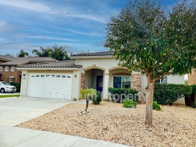 Photo - 31651 McCartney Dr