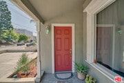 Photo - 10829 Kling St House
