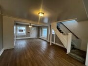 Photo - 201 E Eagle St